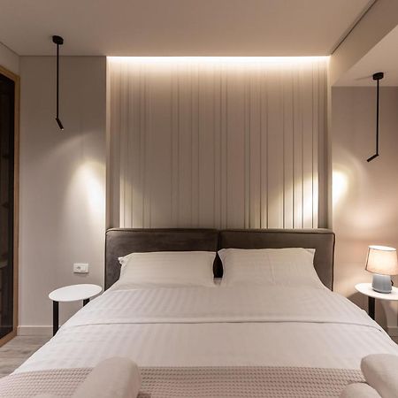 Night Inn Tirana Exterior foto